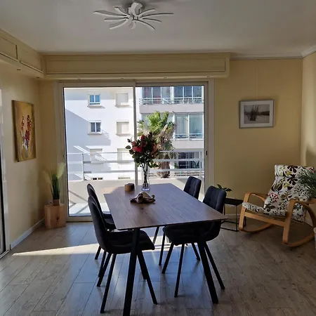 Appartement La Perlecanet - Vue Au Centre